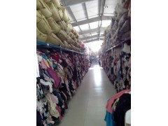 武汉13元服装店货源 全场13元服装批发全解析